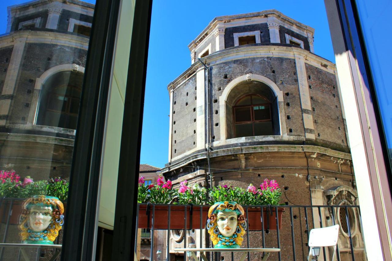 Barocco B&B Catania Bagian luar foto